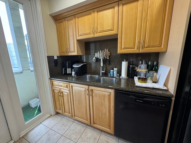 Building Photo - 1845 Beloit Ave