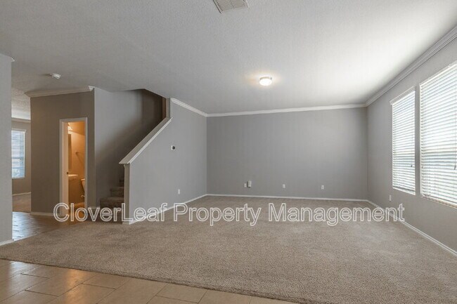 Building Photo - 1434 Kedros
