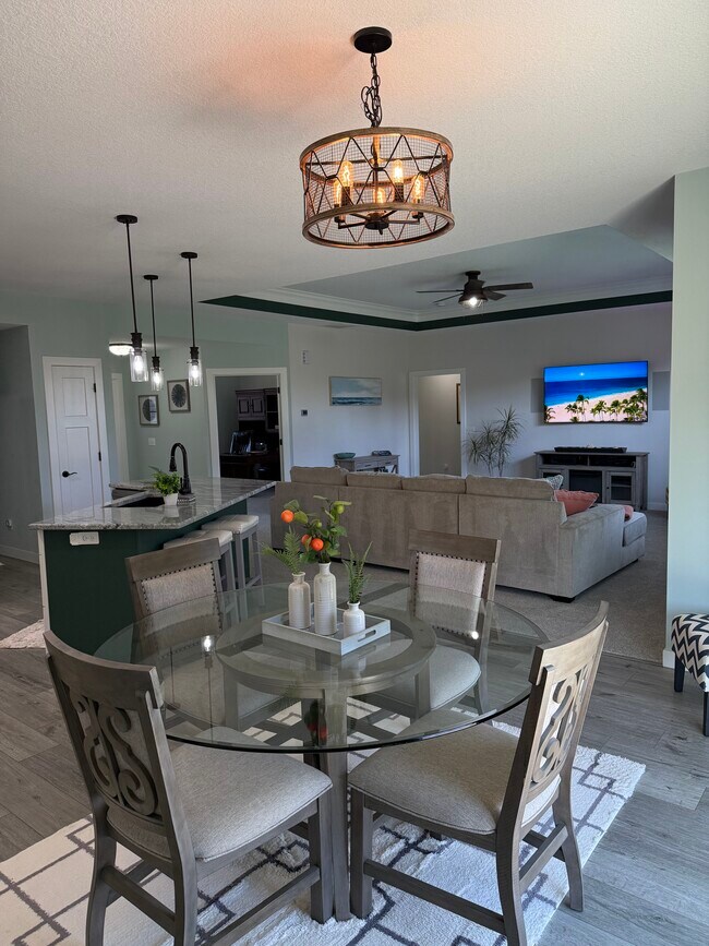 Building Photo - 6808 Verandah Ln