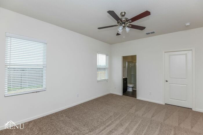 Building Photo - 6011 Mojave Dr