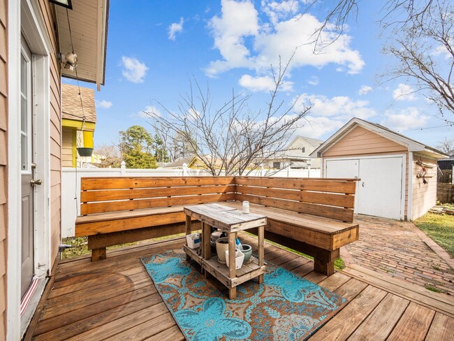 Building Photo - Craftsman Bungalow Wilmington NC "Near Jus...