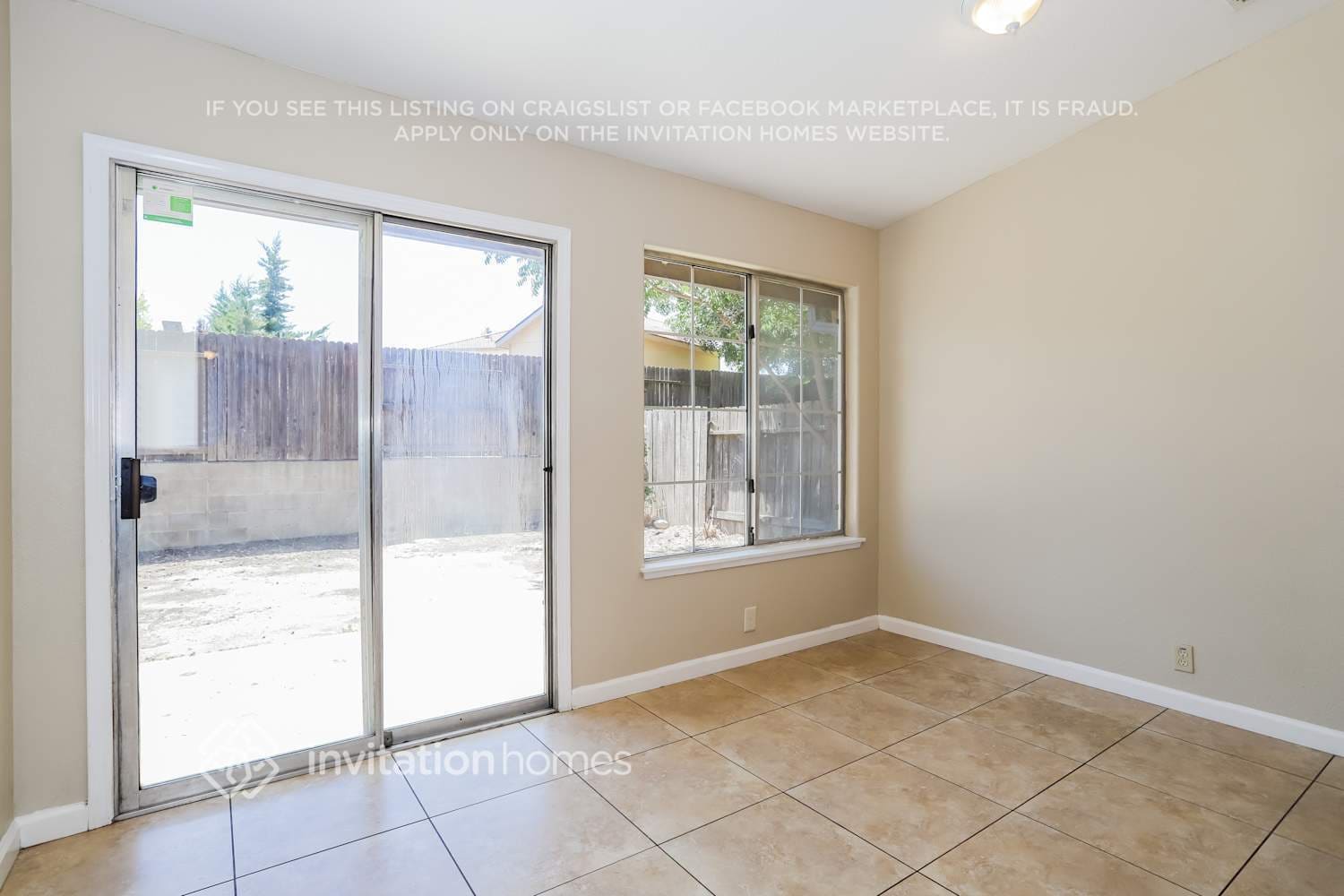 Building Photo - 1370 Tyler Dr