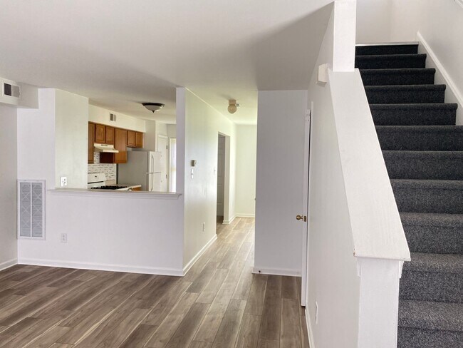Building Photo - 760 N 41st St