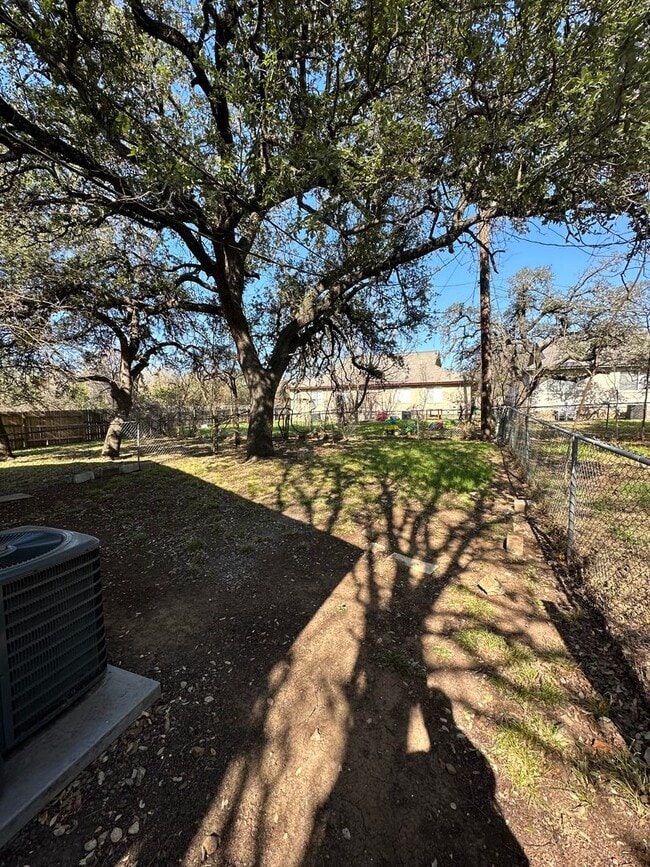 Building Photo - Heier Properties (4406 Limewood Ct)