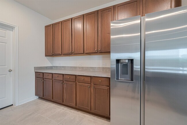 Building Photo - 5727 Texas Sage Dr