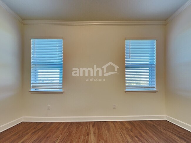 Building Photo - 1177 Walden Pond Dr