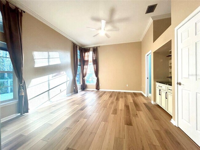 Building Photo - 10662 Crystal Springs Ct