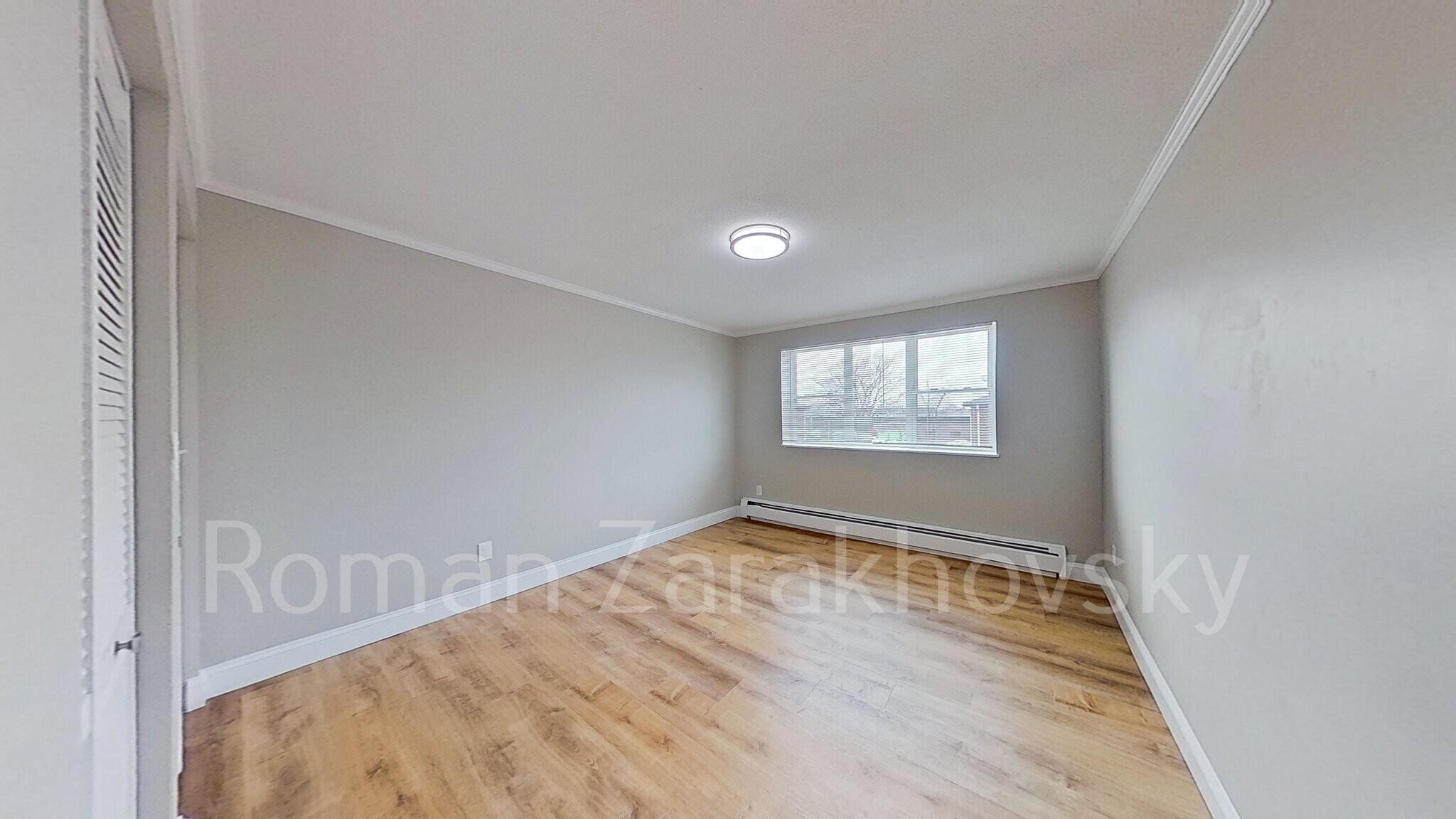 Building Photo - 979 Fellsway Rd