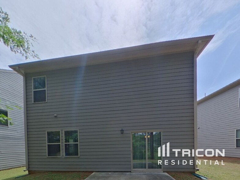 Building Photo - 3140 Baylor Cir