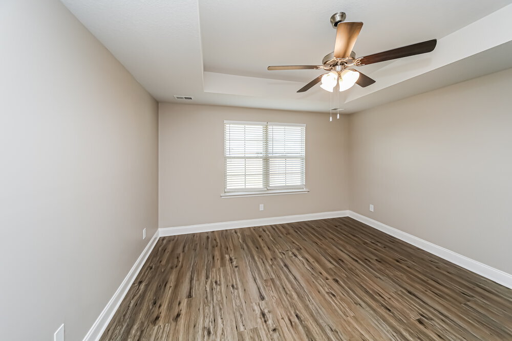 Building Photo - 3441 Sabra Ln