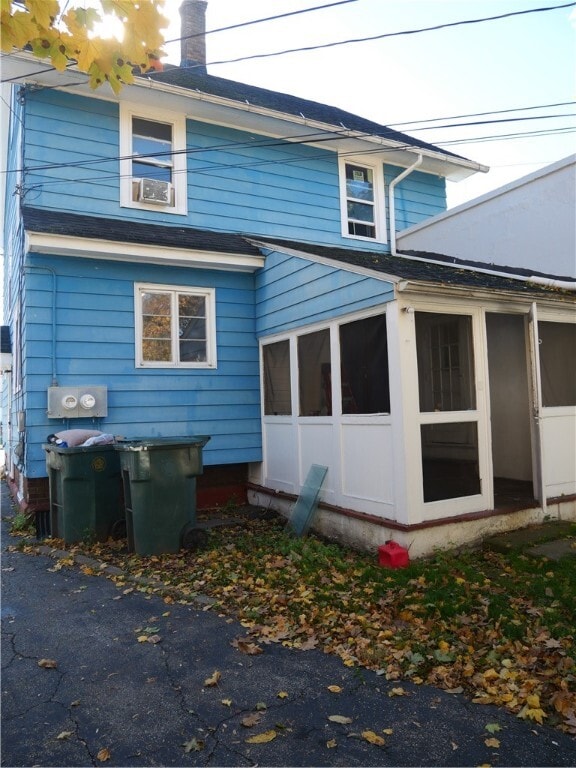 Building Photo - 986 Bay St