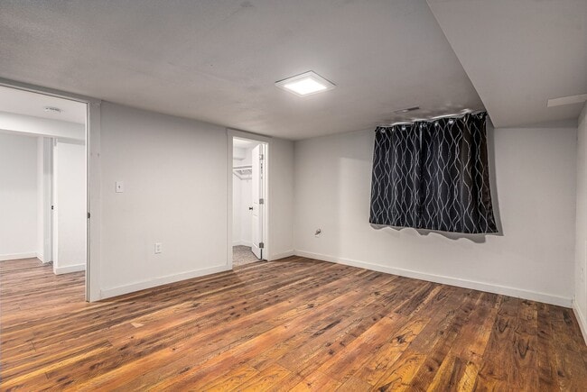 Building Photo - Charming 5-Bedroom South Hill Home Near Manito Park Coming Soon!