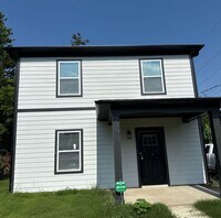 Building Photo - 735 N Dunlap St