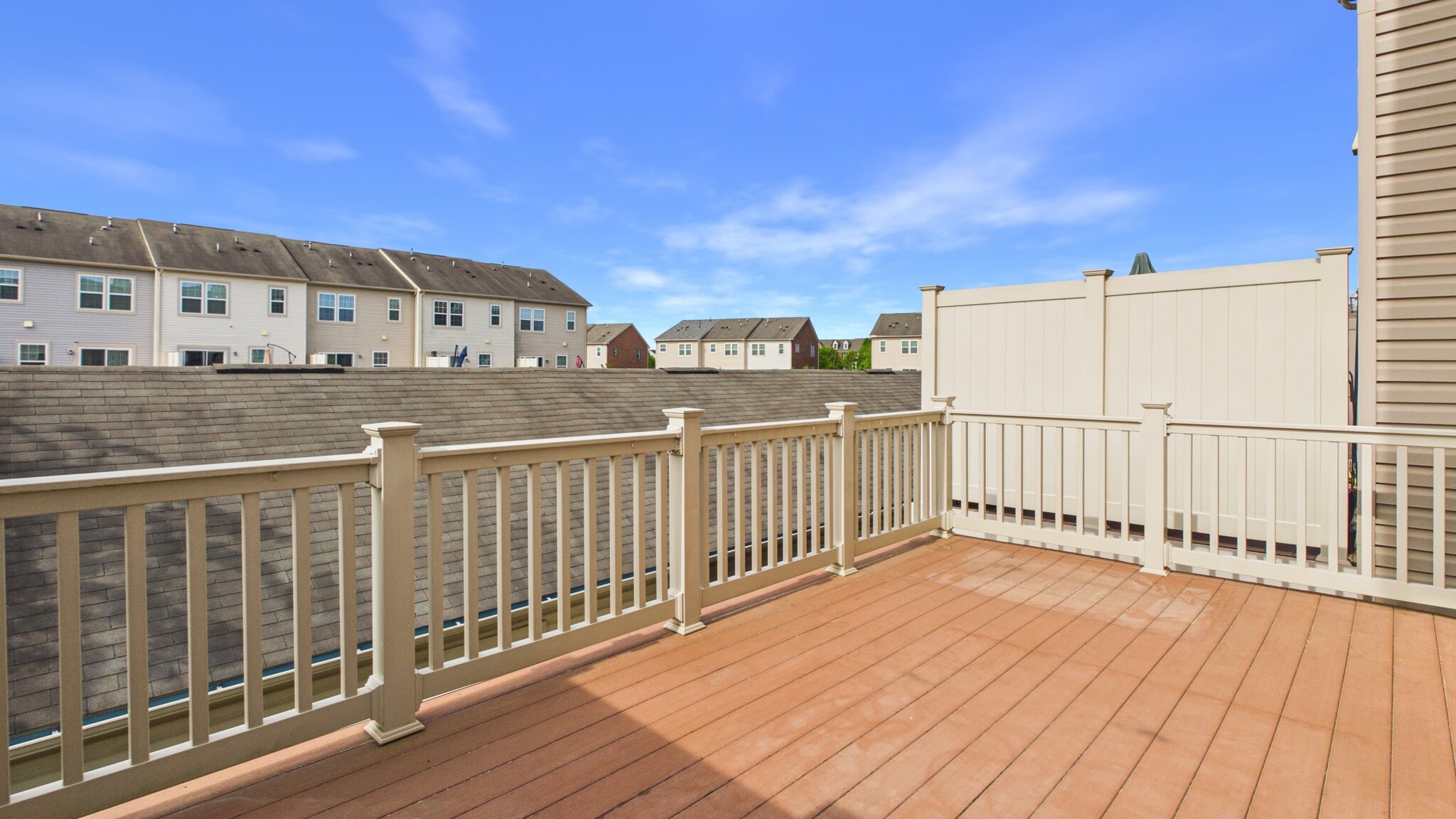 Building Photo - 5423 Saint Rita Dr