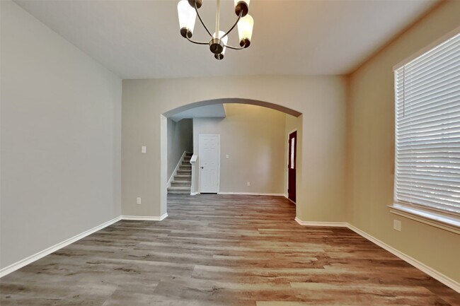 Building Photo - 3502 Avalon Spring Ln
