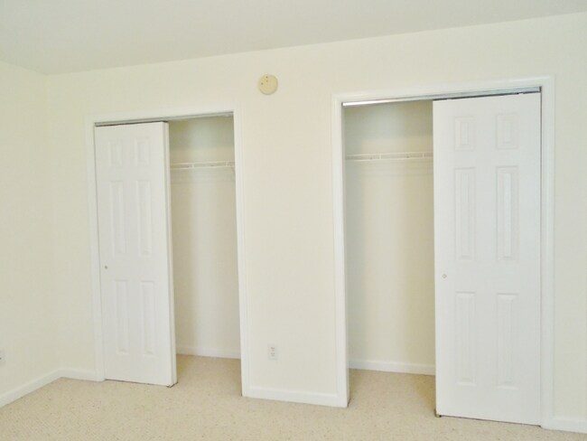 Building Photo - 108 Pleasant Hill Rd