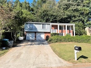 Building Photo - 4421 Hopkins Lake Dr NW