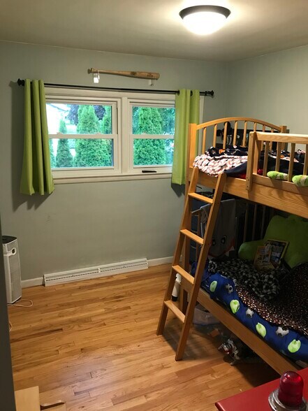 Building Photo - 12417 W Honey Ln