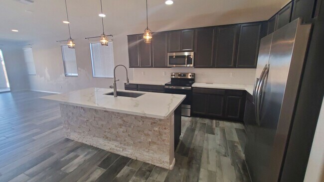 Building Photo - Generation style floor plan