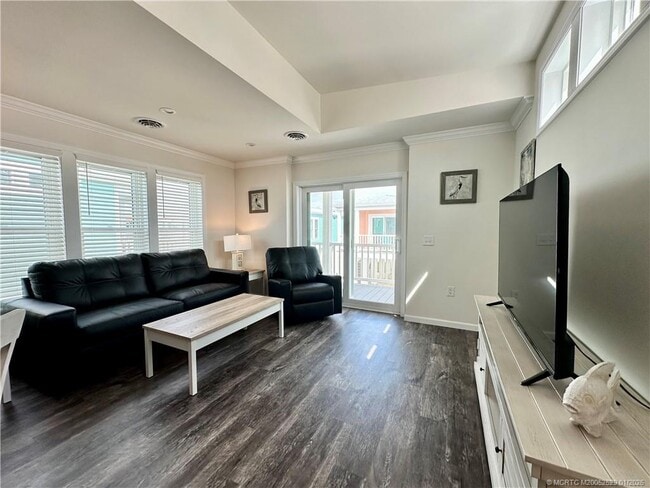 Building Photo - 2506 Heron Way