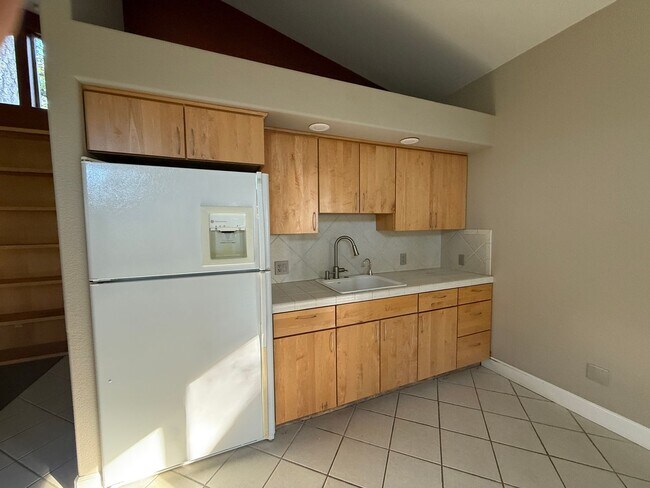 Building Photo - Picturesque Mountain Living with Detached Guest Studio in Alta Sierra