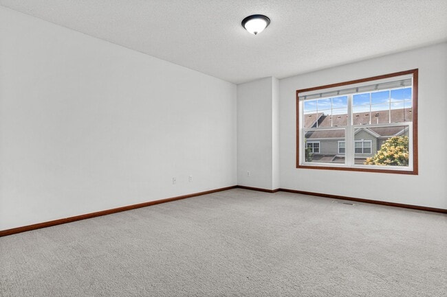 Building Photo - 13313 Virginia Ave S