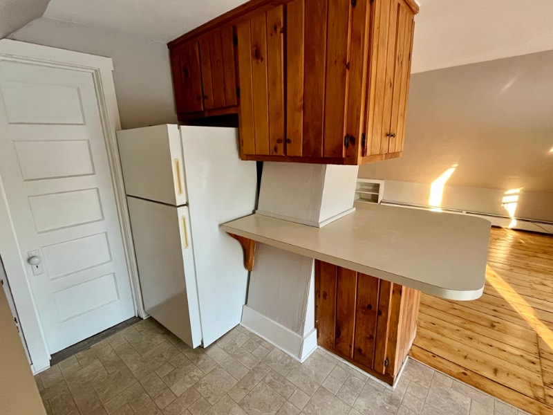 Building Photo - 50 N Main St