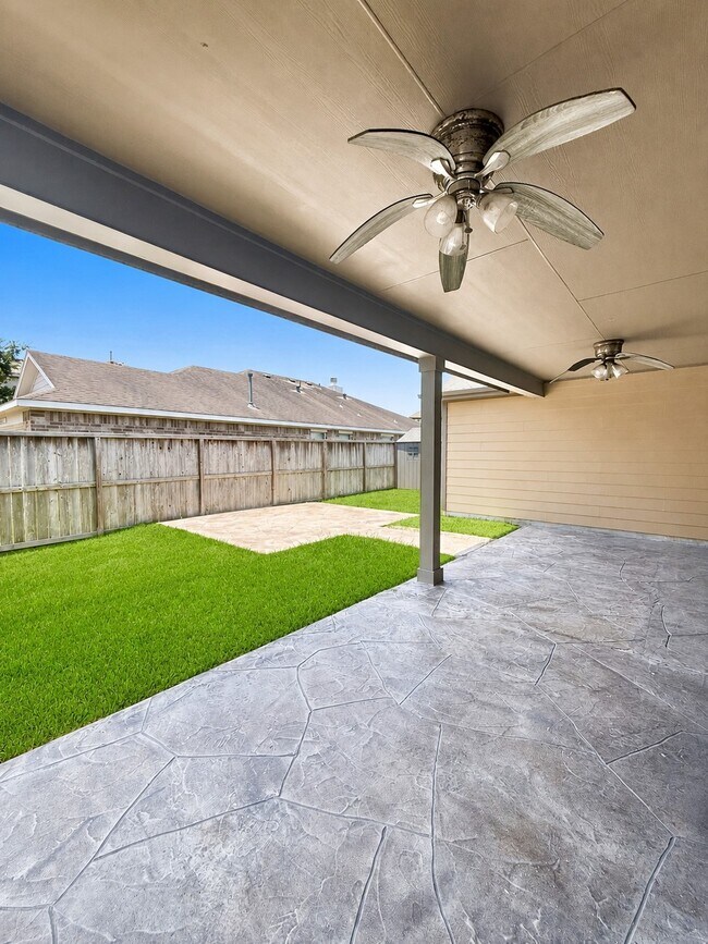 Building Photo - 18603 Morgans Forest Ln