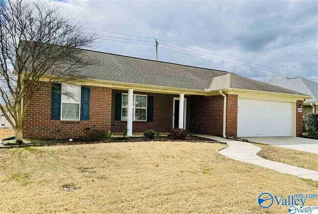 Primary Photo - 5309 Frankford Dr SE