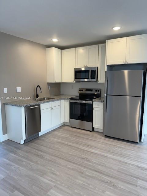 Building Photo - 511 SW 1st Ave