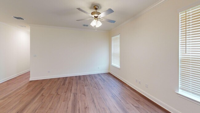 Building Photo - 6610 Bendale Dr