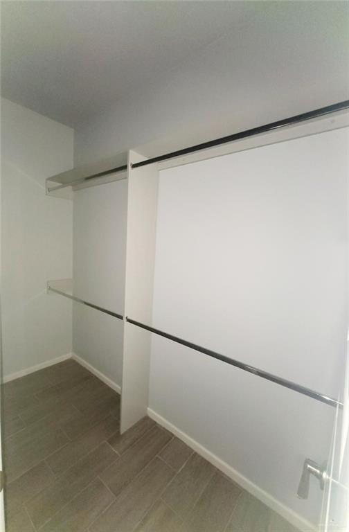 Building Photo - 16 Paola St