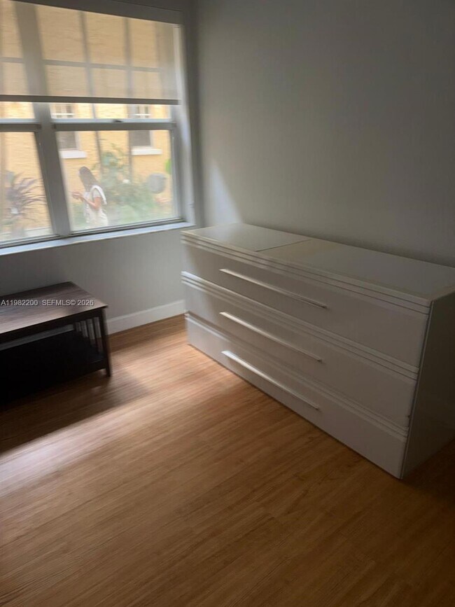 Building Photo - 1255 Pennsylvania Ave