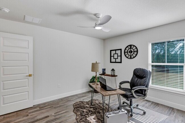 Building Photo - 4129 SW 115th St