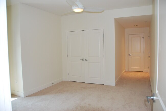 Building Photo - 4101 Albemarle St NW