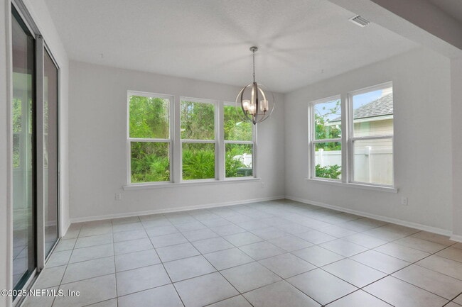 Building Photo - 277 Sandstone Dr