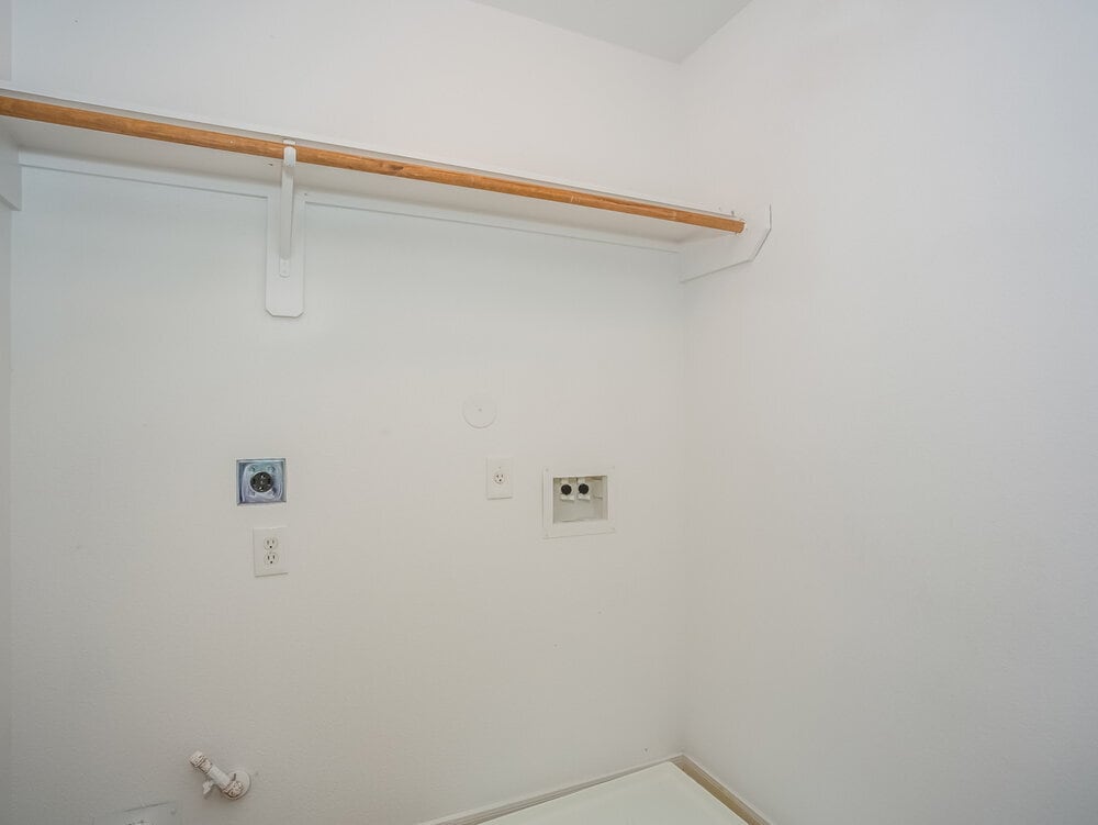 Building Photo - 12214 Landsdown Ridge Way