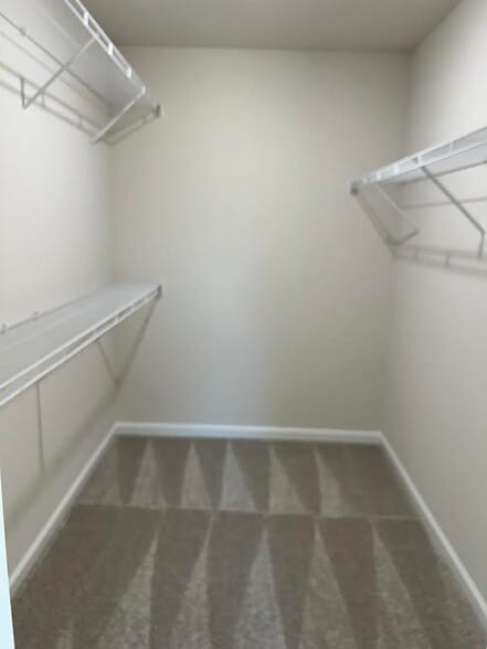 Building Photo - 260 Swinson Dr