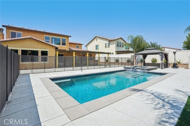 Building Photo - 35676 Small Pine Ct