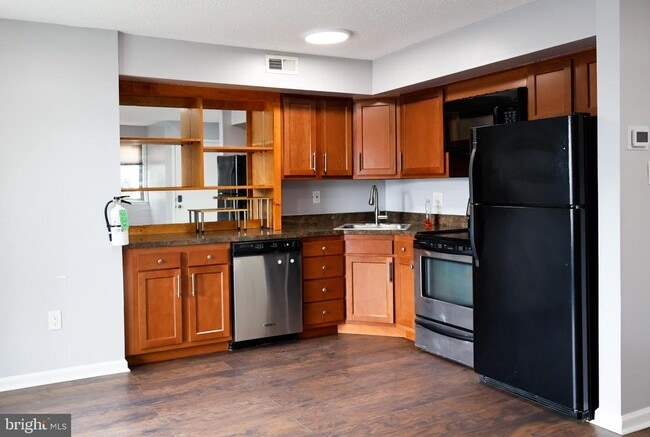 Building Photo - 3807 Babe Ct