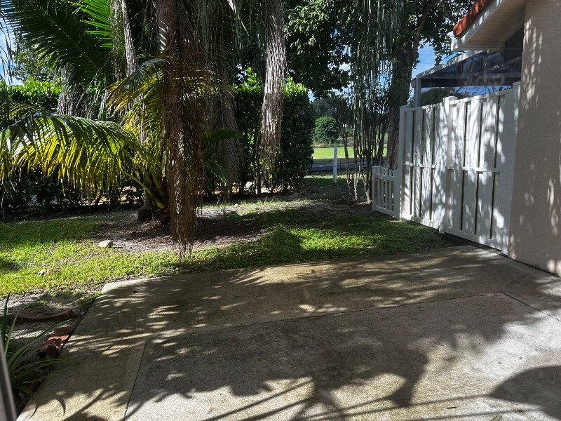 Building Photo - 8438 NW 40th Ct