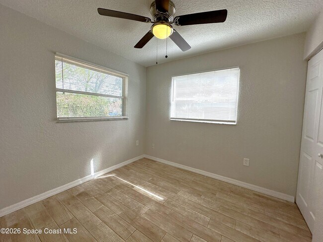 Building Photo - 2296 Shelby Dr