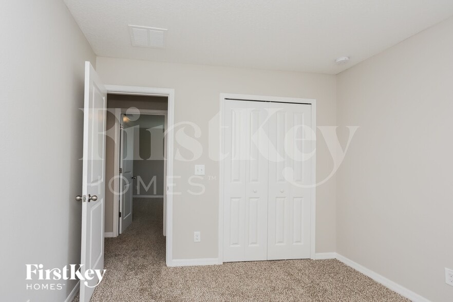 Building Photo - 17322 White Mangrove Dr