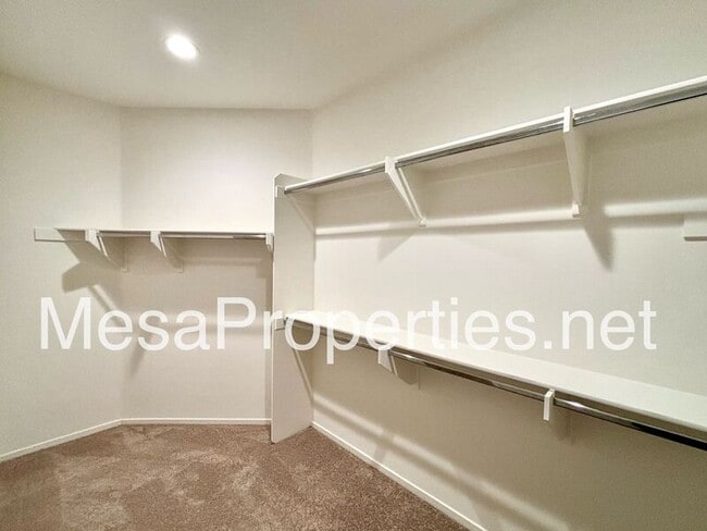 Building Photo - 15387 Patton St