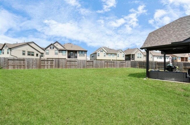 Building Photo - 8707 Morris Wds Dr