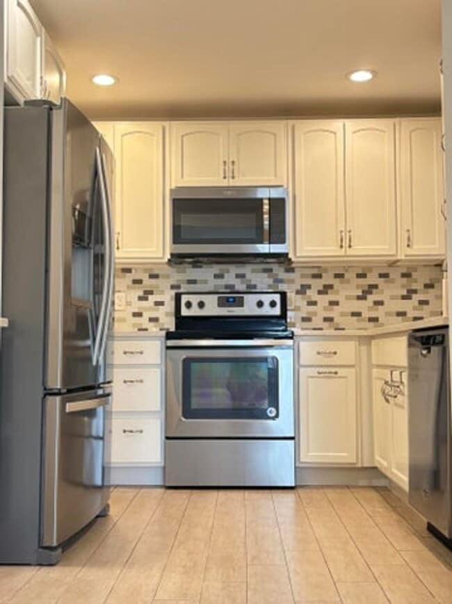 Building Photo - 3529 NW 35th St