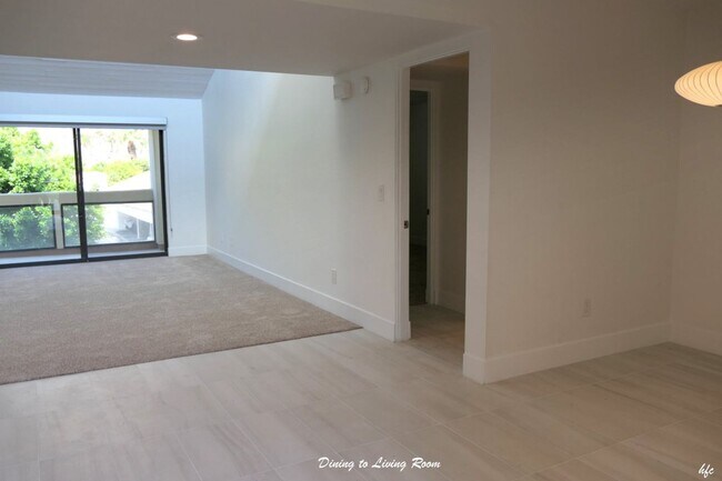Building Photo - 255 E Avenida Granada