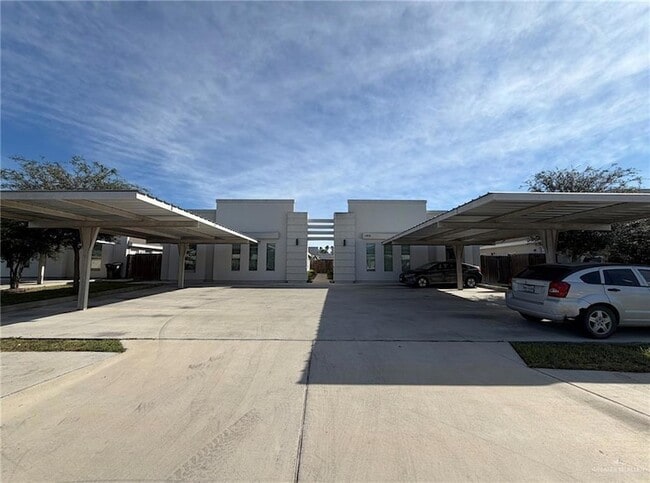 Primary Photo - 1309 Alta Vista Dr