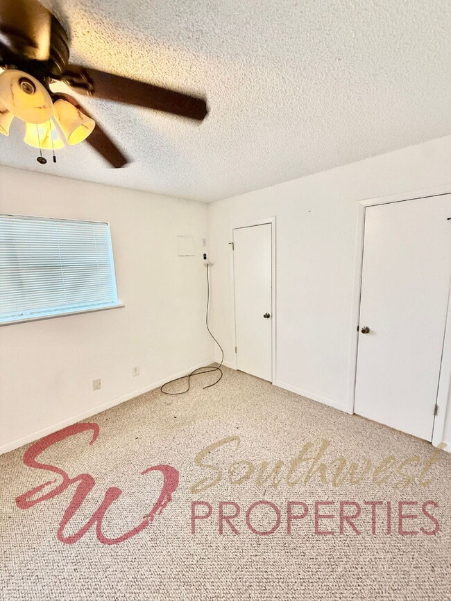 Building Photo - Well maintained 3 bedroom, 2 bathroom in the country