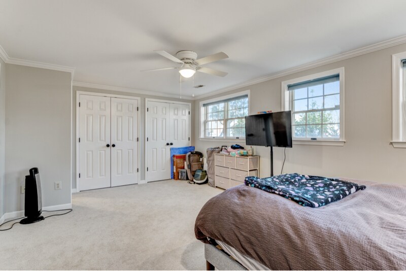 Building Photo - 5101 Woodfield Dr